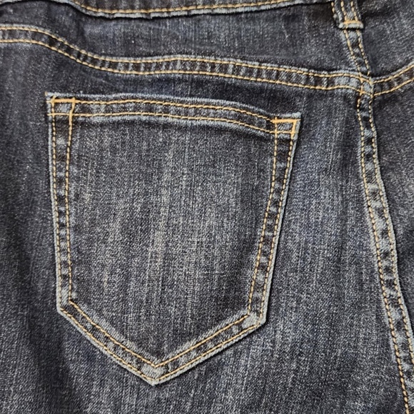 Jennifer Lopez Boyfriend Jeans size 8 - Picture 8 of 9